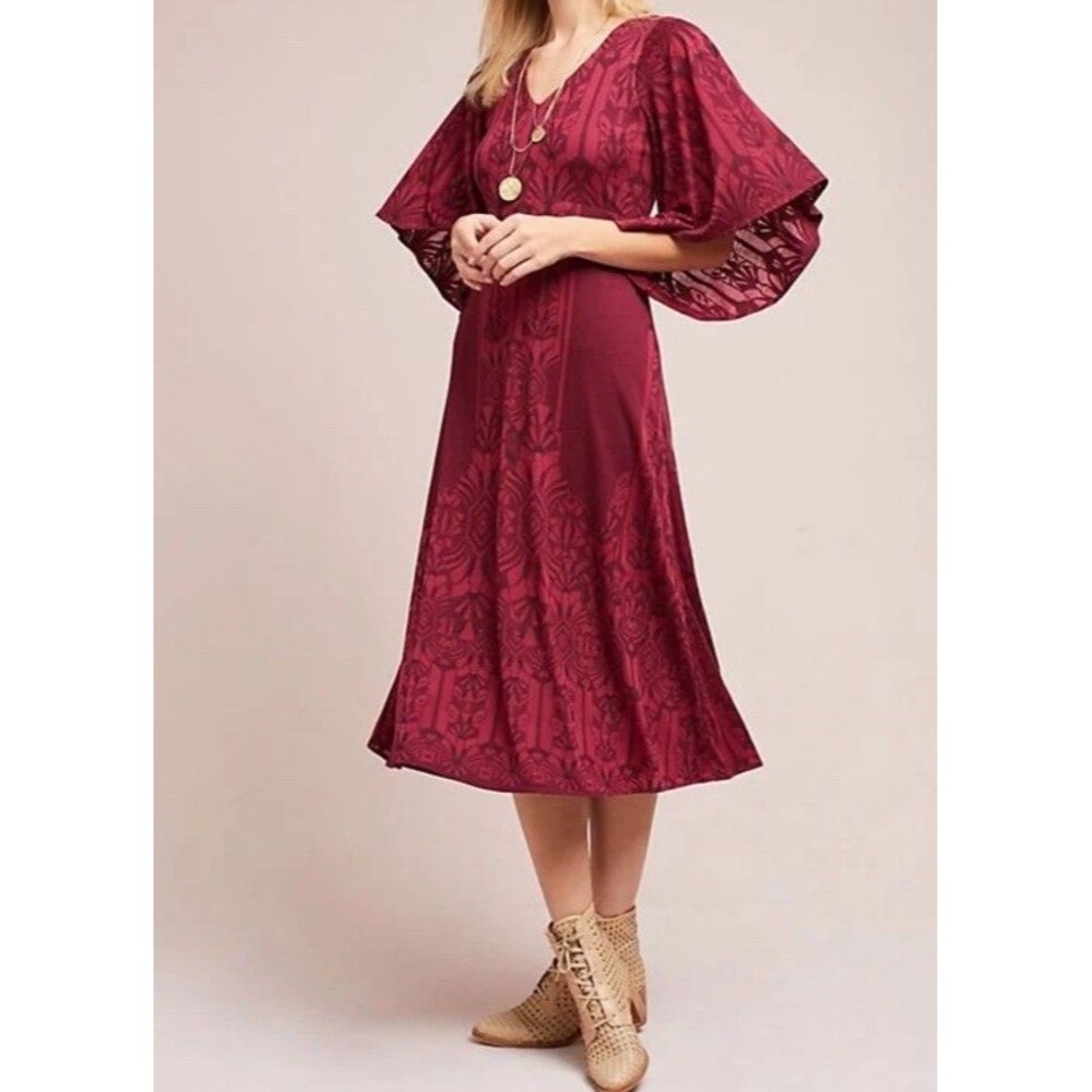 Anthropologie Isolde Bell-Sleeved Dress Raspberry by Akemi + Kin  Rayon Blend M